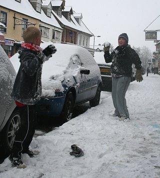 Snow time Swindon 2007