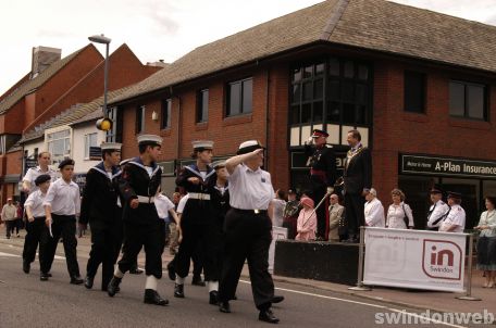 Swindon salutes you