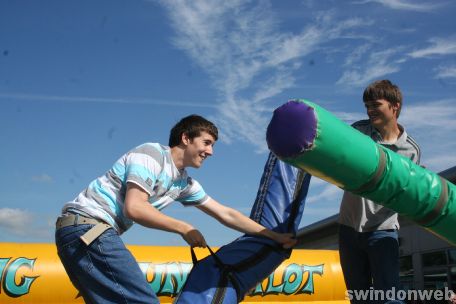 Swindon College Fresher Fair 2009