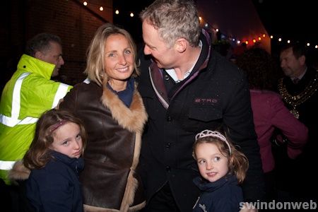 Highworth Christmas Lights with Rory Bremner