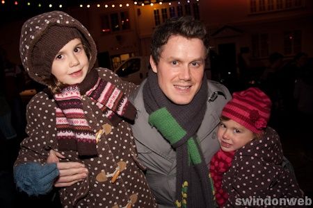 Highworth Christmas Lights with Rory Bremner