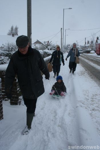 Highworth Snow 2010