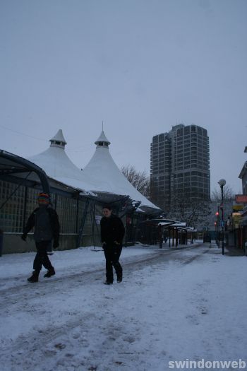 Swindon town centre snow 2010