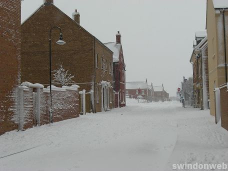 Wichelstowe snow 2010