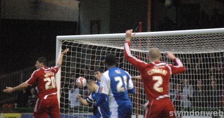 Swindon v Gillingham