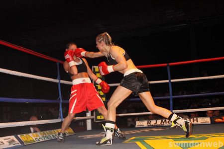 Boxing at the Oasis
