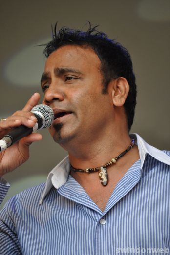 Swindon Mela 2010 - gallery one