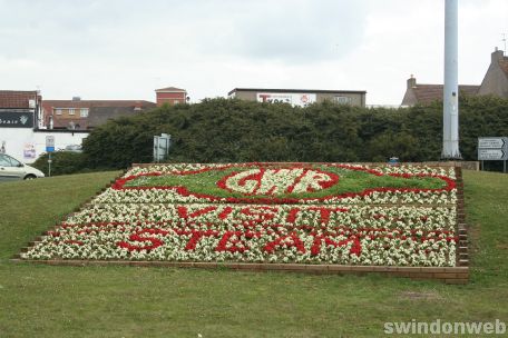 GWR Roundabout Flower Display