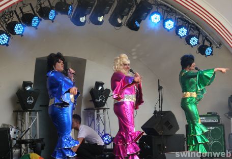 Swindon Pride 2011 - Gallery 1