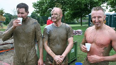 Mud Wrestling 2006