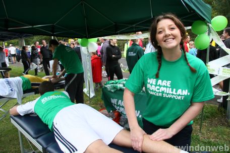 Swindon Half-Marathon 2011 - GALLERY 1