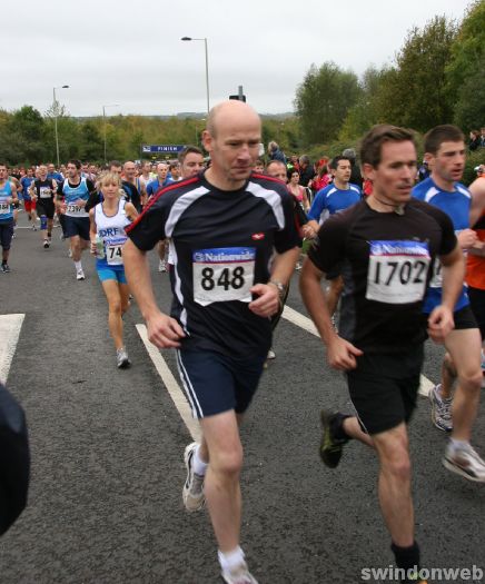 Swindon Half-Marathon 2011 - GALLERY 1
