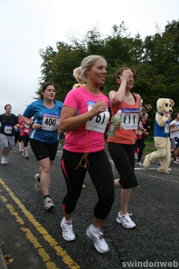 Swindon Half-Marathon 2011 - GALLERY 1