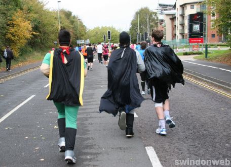 Swindon Half-Marathon 2011 - GALLERY 1