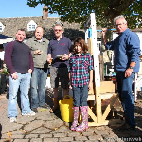 Bramleys, Baltis & Belly Dancing in Highworth Market Square