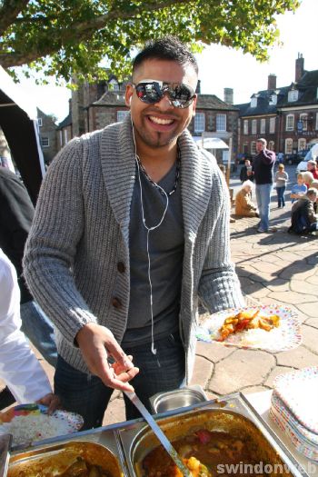 Bramleys, Baltis & Belly Dancing in Highworth Market Square