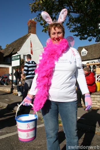 Bramleys, Baltis & Belly Dancing in Highworth Market Square